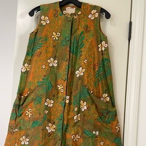 True vintage 1960s mini mod swing dress